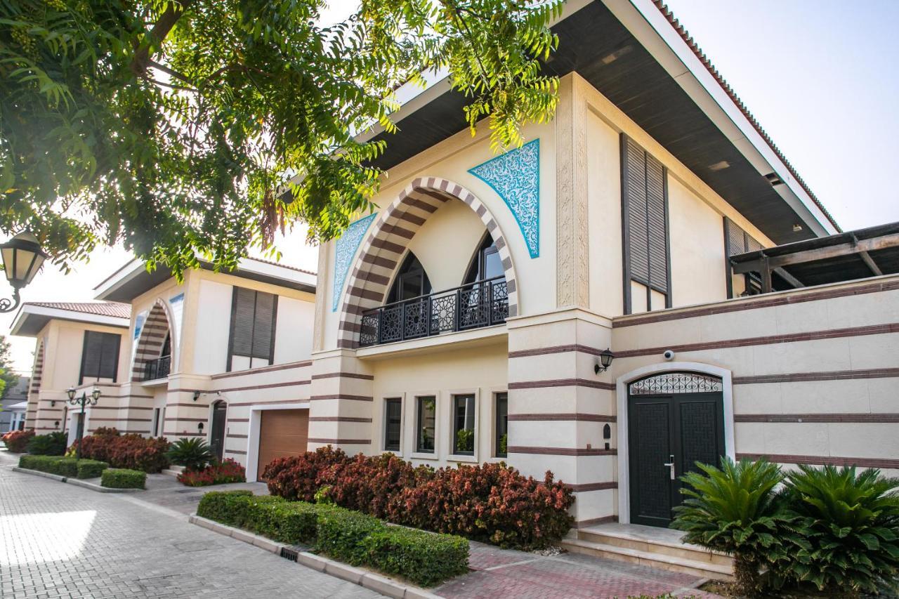 Zabeel Saray Royal Residences Lagoon Villa Dubai Exterior foto